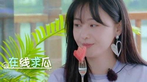 娱乐吃瓜小阿酱是谁啊视频,短视频界的神秘人物